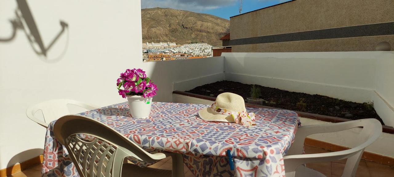 Los Cristianos Apartment, 1 Bedroom Wifi Free & Big Terrace ภายนอก รูปภาพ