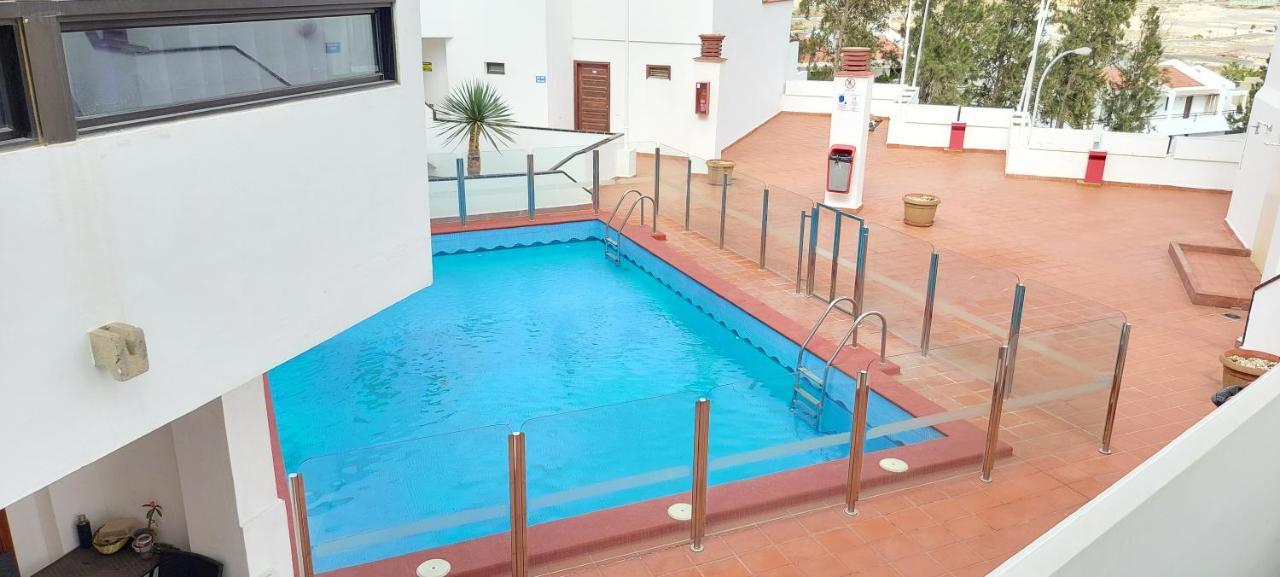 Los Cristianos Apartment, 1 Bedroom Wifi Free & Big Terrace ภายนอก รูปภาพ